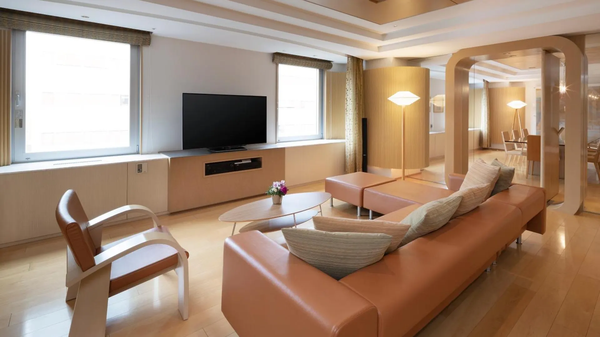 Sapporo Grand Hotel 5*,