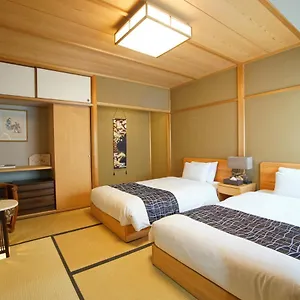 Villa Sakura Riverview Gion