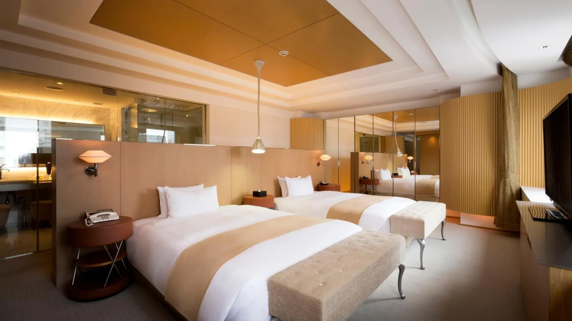 Sapporo Grand Hotel 5*,  Япония